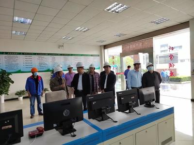 副校長(zhǎng)朱青林帶隊(duì)赴襄城經(jīng)濟(jì)開(kāi)發(fā)區(qū)訪企拓崗，深化教育科技與產(chǎn)業(yè)融合